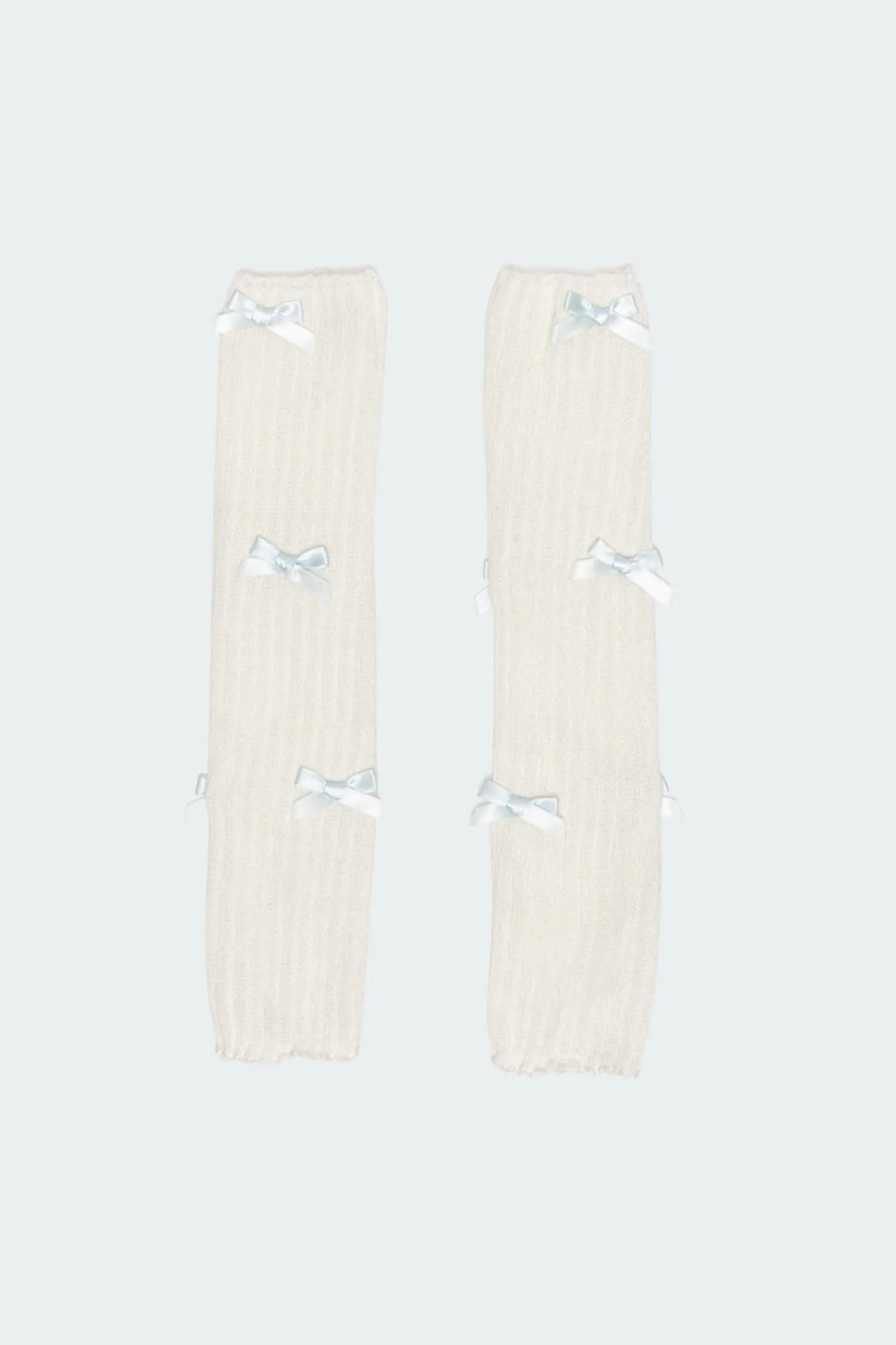 Socks & Tights*edikted Bow Leg Warmers WHITE AND BLUE