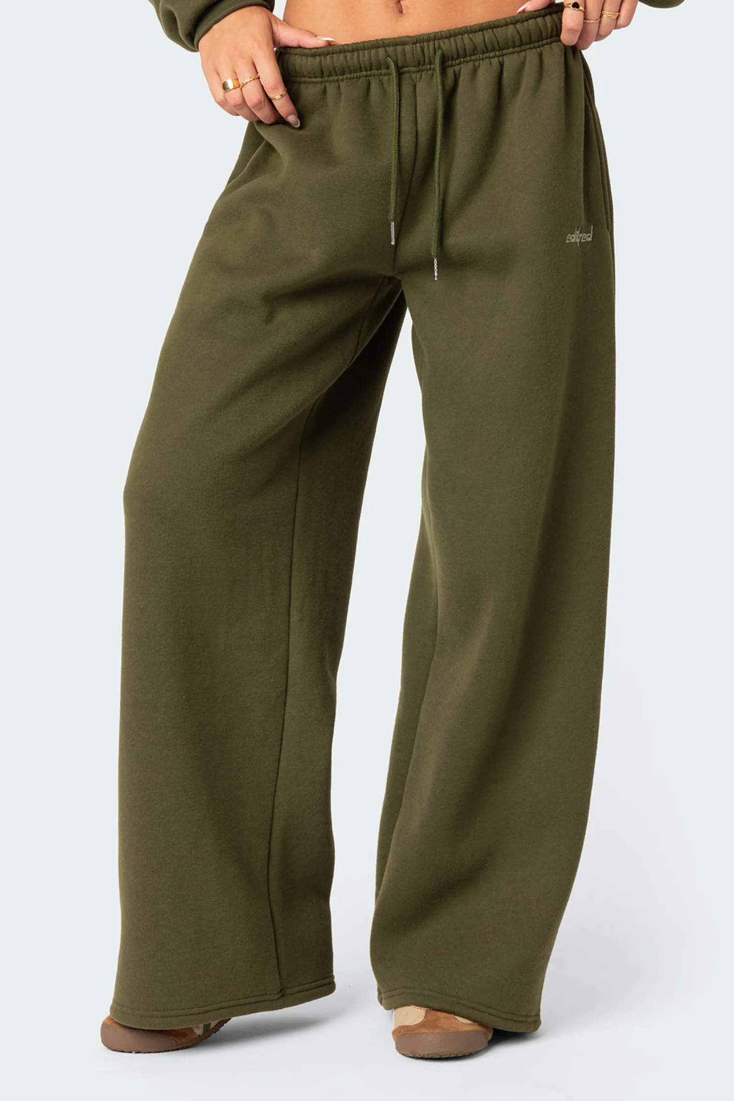 Pants | Pants*edikted Brenna Low Rise Wide Sweatpants OLIVE